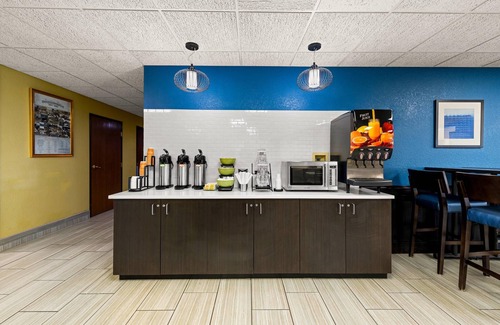 Warrensburg Hotel | Quality Inn