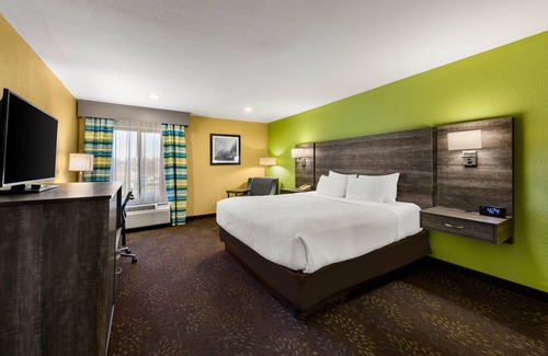 Warrensburg Hotel | Quality Inn