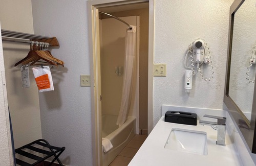 West Des Moines Hotel | Quality Inn