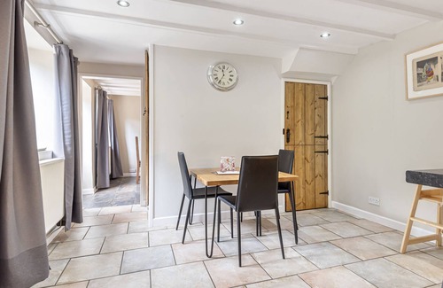 Honiton Apartment | Quantock Farm - a charming cottage sleeping 7 guests