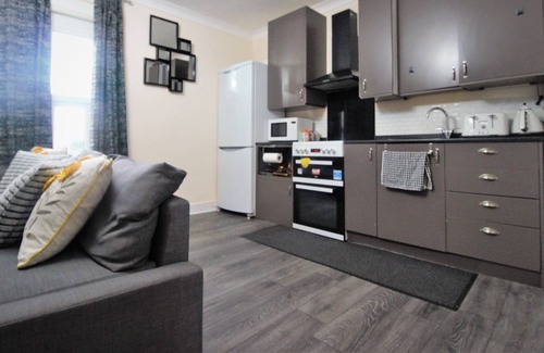 Wainscot Apartment | Quantock Lodge 1