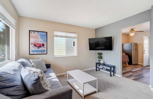 Colorado Springs House | Quarry Peak! WiFi Kitchen Downtown & OCC