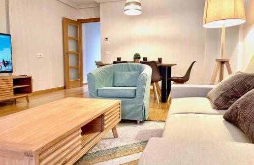 Old Town Apartment | Quartier Dúplex VUT-LE-1172