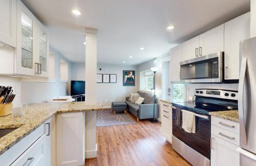 North Queen Anne House | Queen Anne Escape