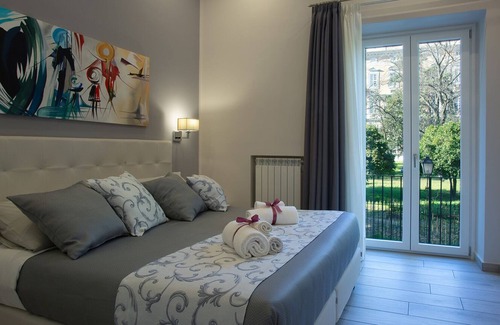 Centro Storico Bed & Breakfast | QUEEN HOME Royal Gardens B&B