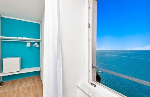 Masero House | Queen of Sea Gold, Terre Marine