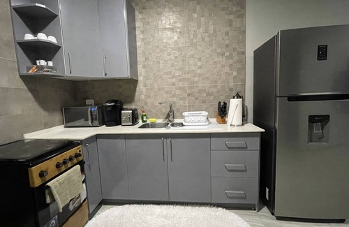 Paramaribo Apartment | Queen's Two Bedroom apartment with Pool View