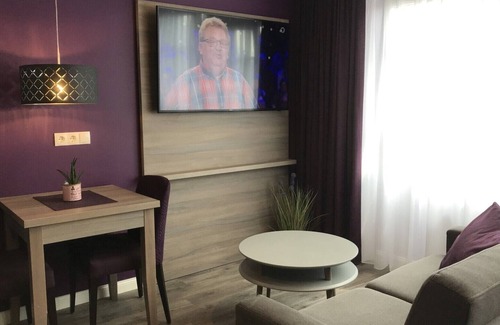 Rhens Apartment | Queen size apartment F *** Lahneck in the house Burgenheimat on the Romantic Rhine