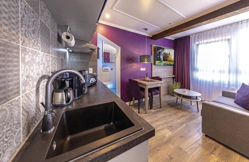 Rhens Apartment | Queen size apartment F *** Lahneck in the house Burgenheimat on the Romantic Rhine