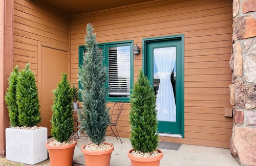 Granby Condo | Queen Studio~Resort Amenities~19 Miles to West RMNP