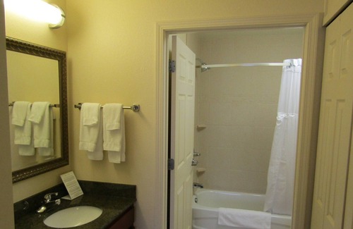 Rochester Condo | Queen Suite with In-Suite Conference Space Near the University of Rochester