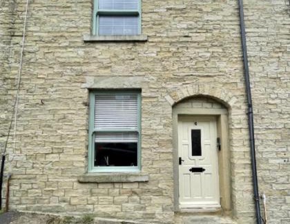 Skipton House | Queens Cottage