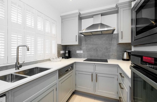 Norland House | Queensdale Place | Pro-Managed