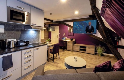 Rhens Apartment | Queensize apartment - Haus Burgenheimat