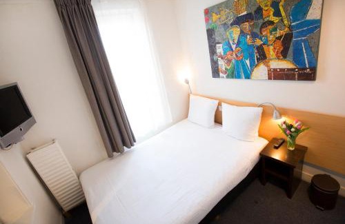 Vondelbuurt Hotel | Quentin England Hotel