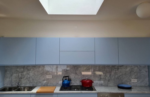 Pugliola House | Quercia: Private Med park, Seaview, Pool, Tennis, 2 BDR, AC, Garage in Lerici!