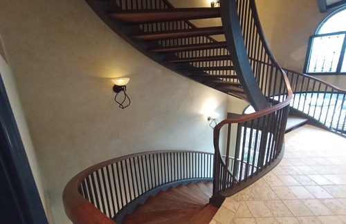 Gargallo Villa | Questa elegante villa offre camere perfetto per viaggi di lavoro o di coppia