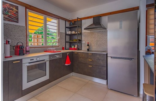 Baie-Mahault Villa | Quiétude et Modernité, Villa Tout Confort au Centre de la Guadeloupe !