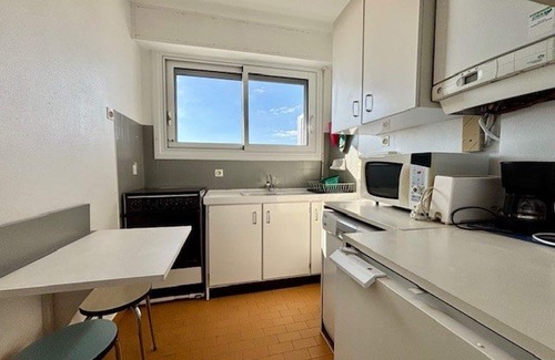 Quiberon Apartment | Quiberon - Large studio 44m² with sea view balcony, 1st floor