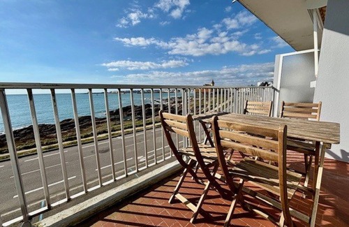 Quiberon Apartment | Quiberon - Large studio 44m² with sea view balcony, 1st floor