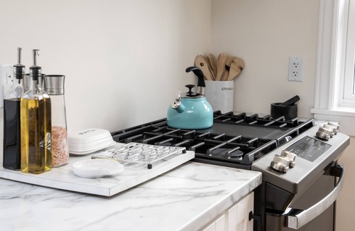 Quidi Vidi House | Quidi Vidi Village | Hot Tub | 4 Bedrooms | 2 Bathrooms