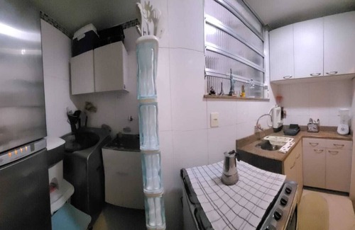 Zona Sul Apartment | Quiet Apartment on the 9th Floor with Parking Space. Sun in the Morning