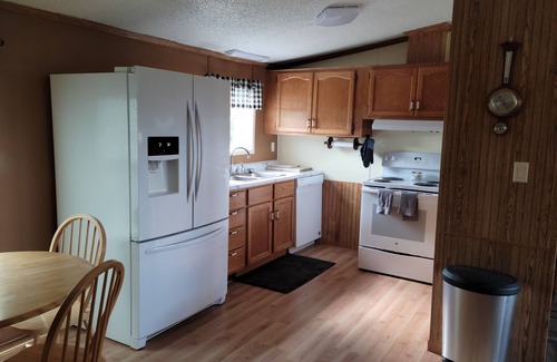 Bemidji House | Quiet 3bed 2bath house. Large parking area. Great location. quiet neighborhood