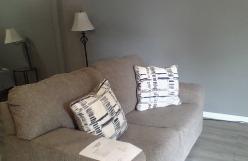 Wheeling Apartment | Quiet and comfortable fully furnished 1 bedroom apartment.