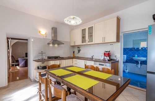 Brgod Villa | Quiet and secluded, minutes to beach, private pool in a wonderful garden