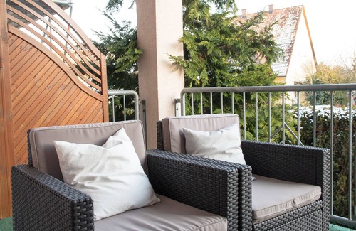 Burgthann Apartment | Quiet apartment at the traditional White Lion inn
