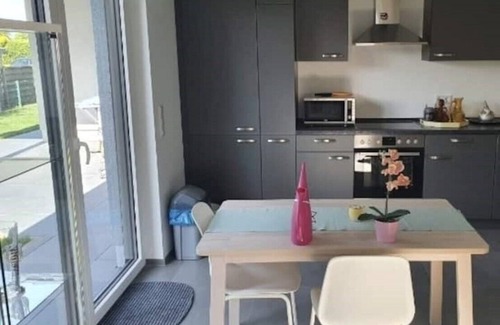 Brechen Apartment | Quiet apartment with terrace