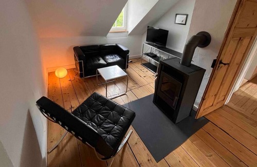 Emmendingen House | Quiet central house in the countryside