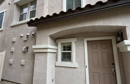 Tramonto Condo | Quiet, Comfortable, & Convenient North Phoenix Condo!