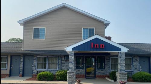 Brooklyn Hotel | Quiet Corner Inn