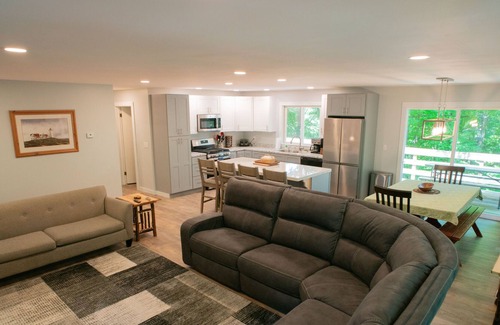 Bellaire House | Quiet cottage in the woods, near Torch Lake, Shanty Creek Resort, and Short's.