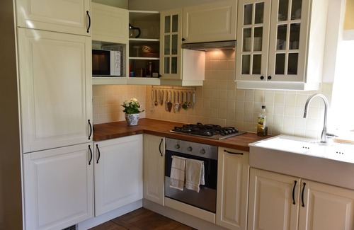 Villerserine Cottage | quiet cottage, near Poligny and Arbois, vineyards, lakes, waterfalls, hiking