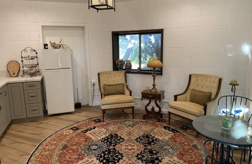 Duarte House | Quiet Country living, horse property, 1 bedroom