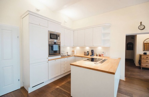 Landstrasse Apartment | Quiet, cozy apartment near the center