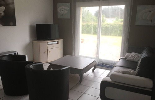 Guisseny House | Quiet, enclosed house 5 minutes from the sea