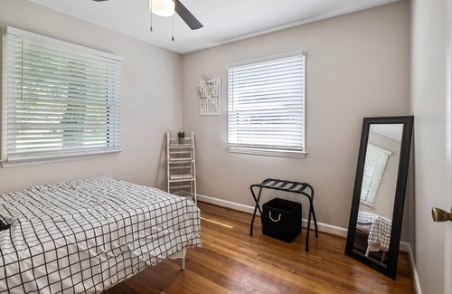 Mount Holly House | Quiet Escape Outside of the City