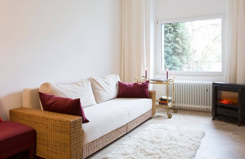 Kalk Apartment | Quiet, friendly 2 bedroom flat near trade fair