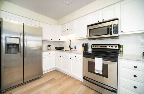 Southpoint House | Quiet Haven Near Beach and Attractions