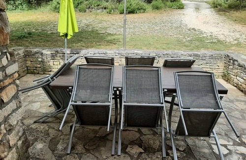 Saint-Marcel-d'Aredeche House | Quiet house for rent