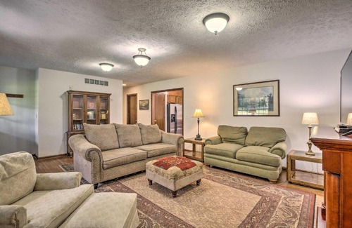 Acworth House | Quiet Home with Fire Pit - 1 Mi to Downtown Acworth!