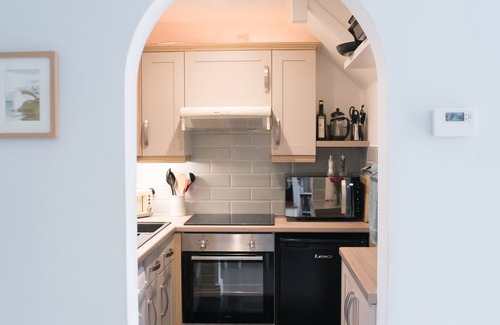 Eastbourne City Centre House | Quiet Location In The Heart Of Eastbourne