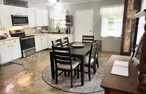Jefferson House | - Quiet North Shore of Caddo Lake-Kayaks-Canoe-Boathouse - Water Access