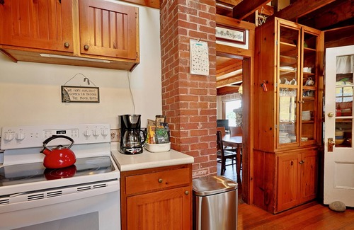 West Boothbay Harbor Cottage | Quiet Oceanfront Cottage with Dock