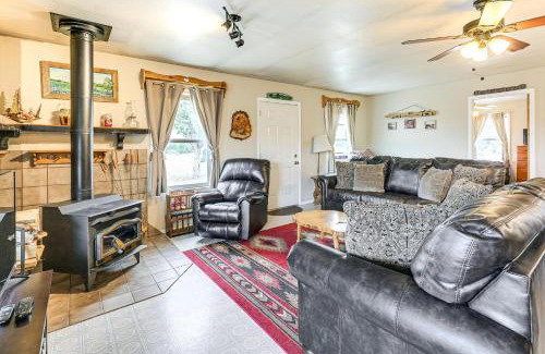 Pagosa Springs House | Quiet Pagosa Springs Cabin Lake and Mountain Views!