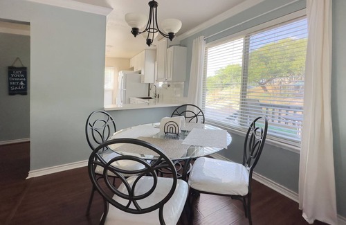 Canyon Lake Condo | Quiet, pet friendly condo, beautiful sunset views.