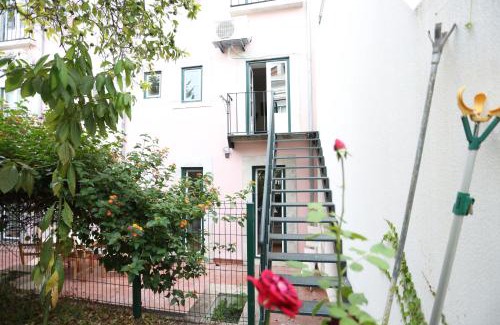 Merces Apartment | Quiet Prince Apartments